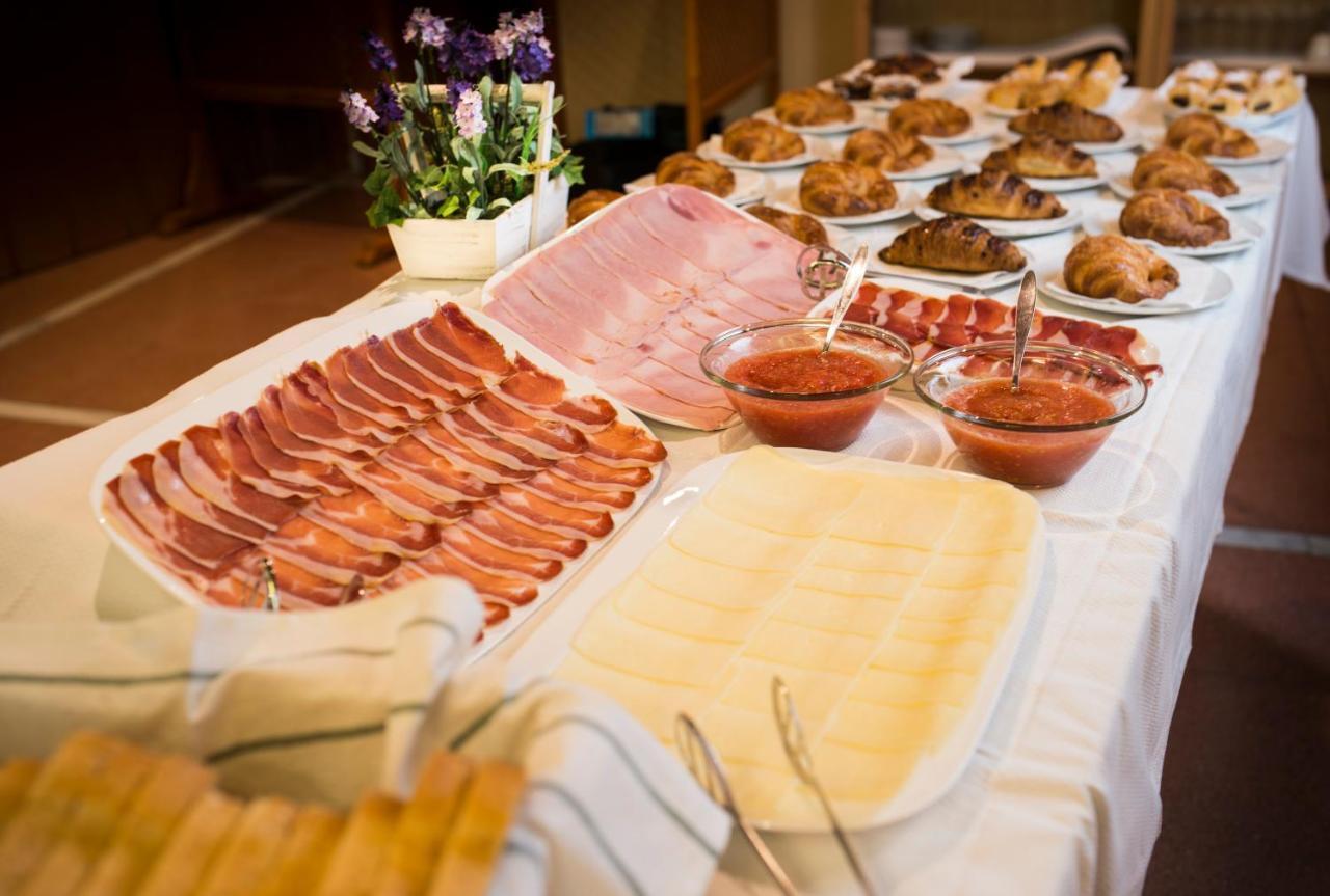Nadal Hotel